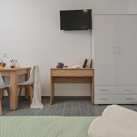 Vive Mare Plaka II Aparthotel Luaran gambar